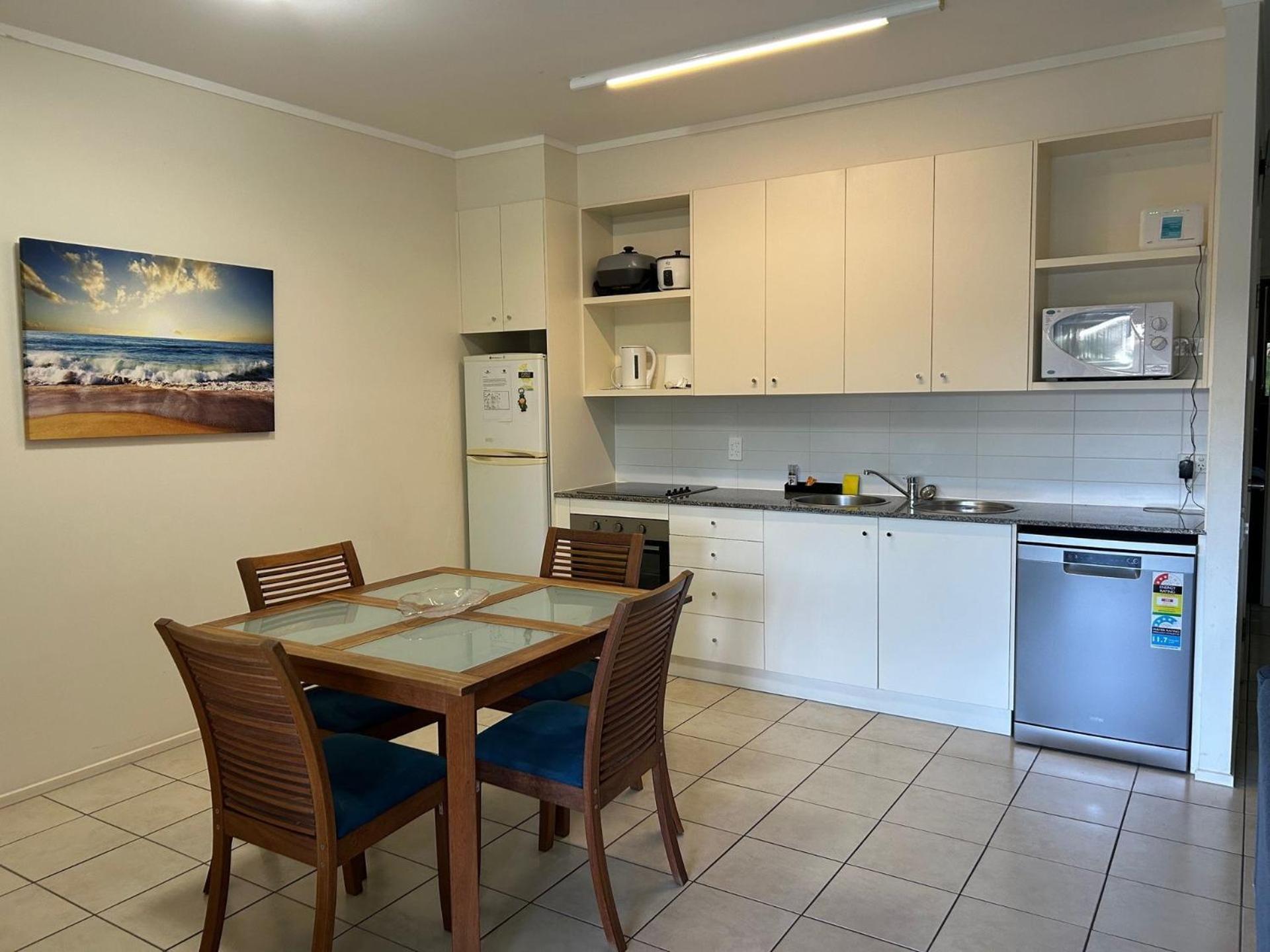 Baden 74 Rainbow Shores Рэйнбоу-Бич Экстерьер фото